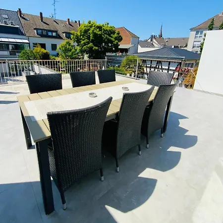 Apartment Sehr Schoenes Haus Mit Terasse Naehe Duesseldorf *